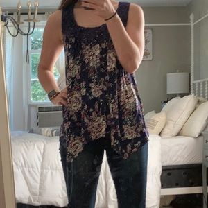 NWOT Blue/Reddish Pink Floral Tank/Blouse M